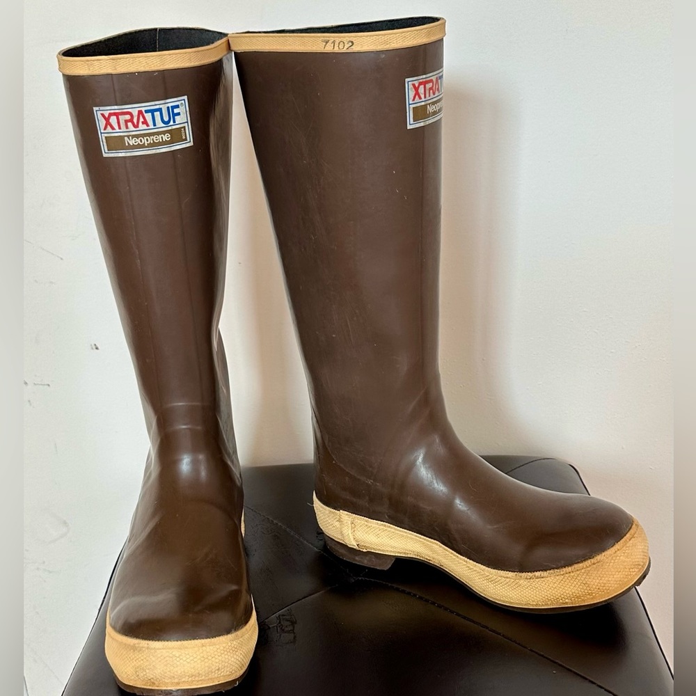 XTRATUF 15” Men’s Size 5 waterproof boots